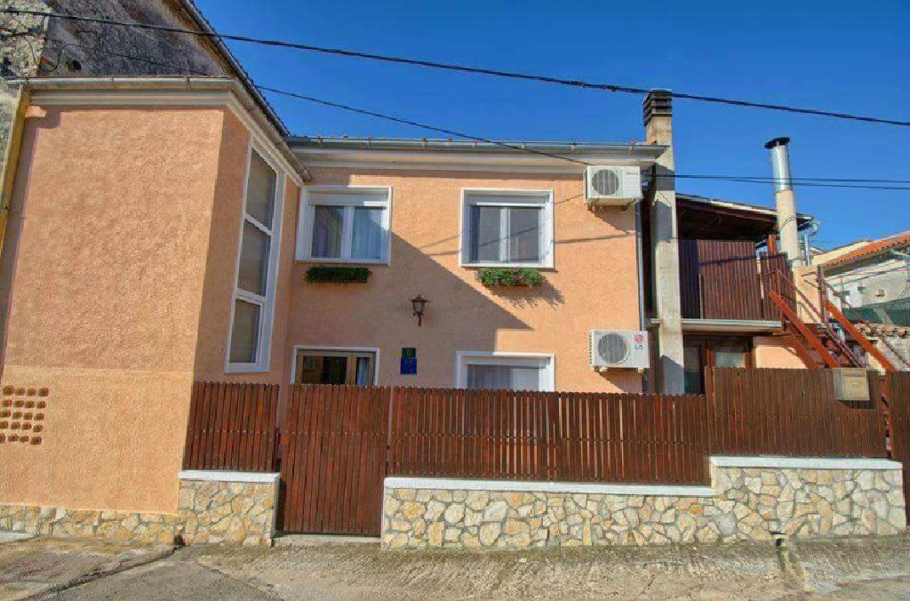 Sikici - Ferienhaus Marina