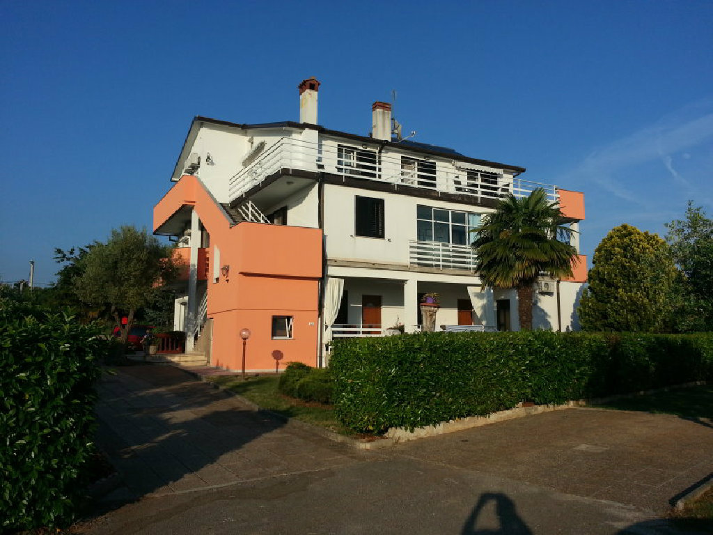 Babici - Villa Adamovic - Apartment 8 + 2